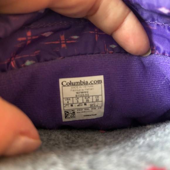 Columbia Winter Boots, Girls, Size US 4 - Picture 3 of 5